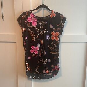 Express, Floral Black Women's Top. Size small.